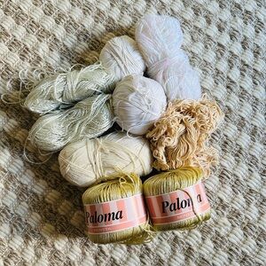 🧶 Bundle of Ten Yarn Skeins‎ - Whites, Creams, Gold